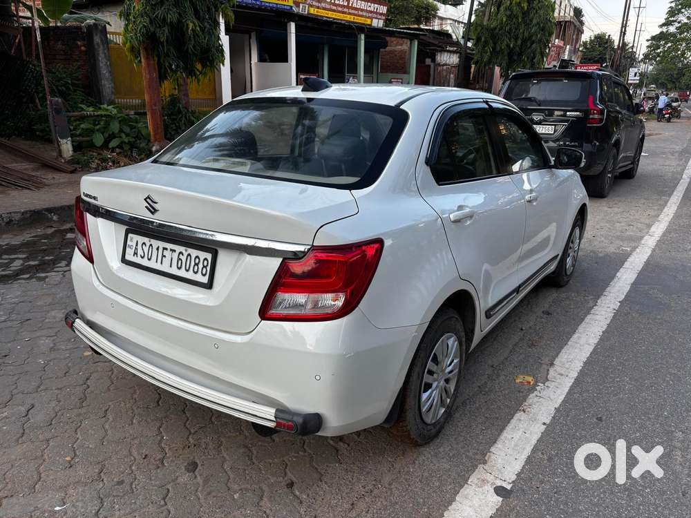 Maruti Suzuki Swift Dzire Vxi Optional, 2023, Petrol