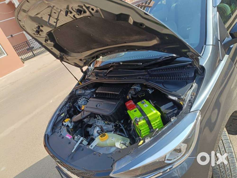 Tata Tiago 1.2 Revotron Xza, 2023, Petrol