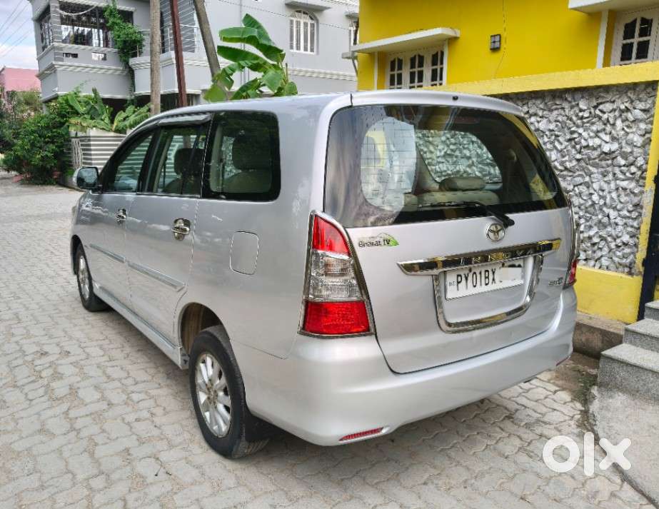 Toyota Innova 2.5 V 7 Str, 2013, Diesel