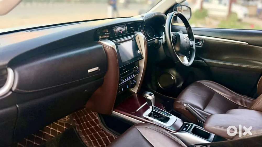 Toyota Fortuner Legender 2017 Diesel Automatic
