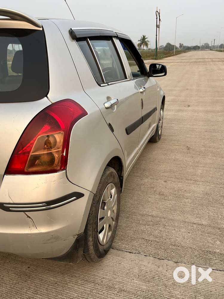 Maruti Suzuki Swift 2010