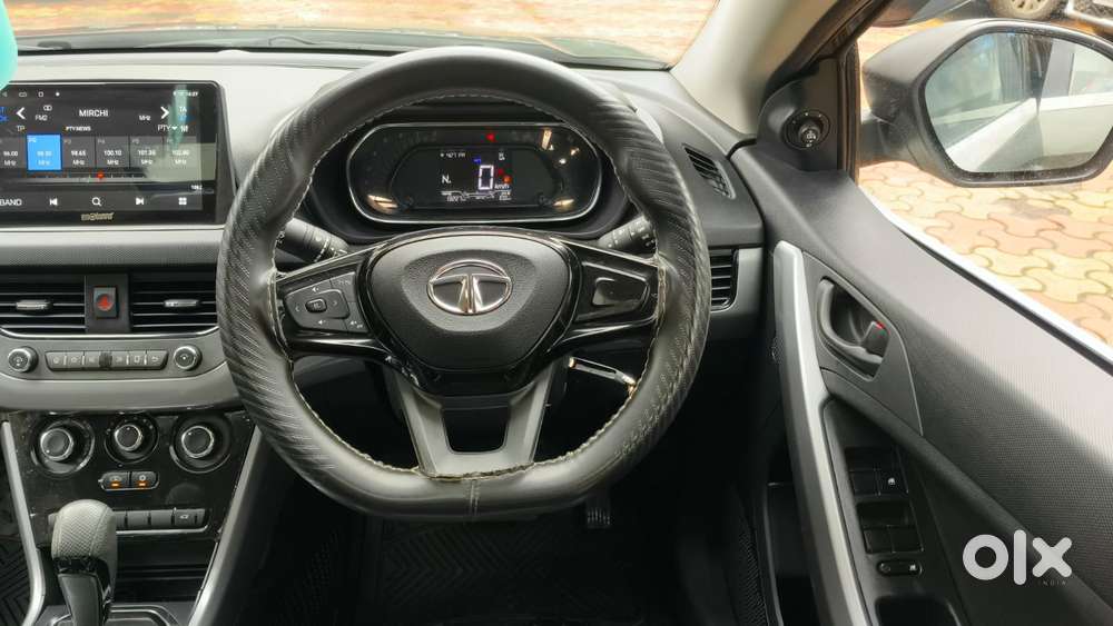 Tata Nexon 1.2 Revotron Xma Amt (s), 2022, Petrol