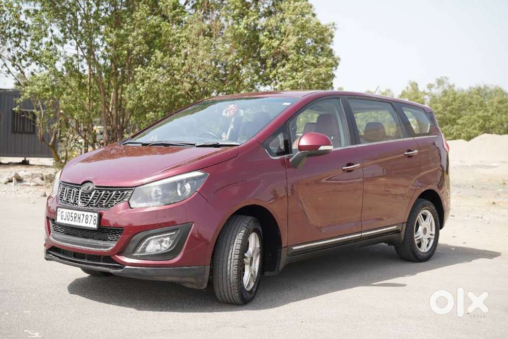 Mahindra Marazzo