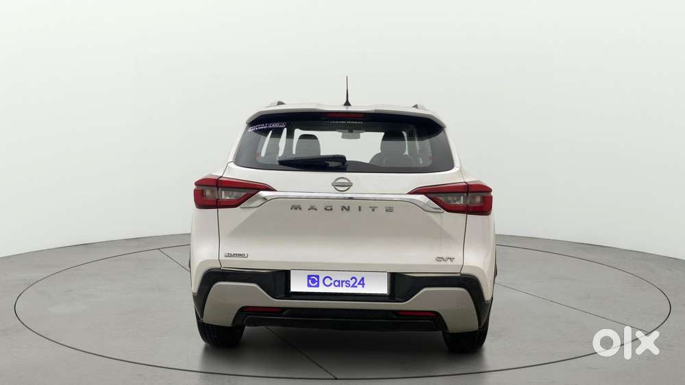 Nissan Magnite 1.0 Xv Turbo Cvt, 2021, Petrol