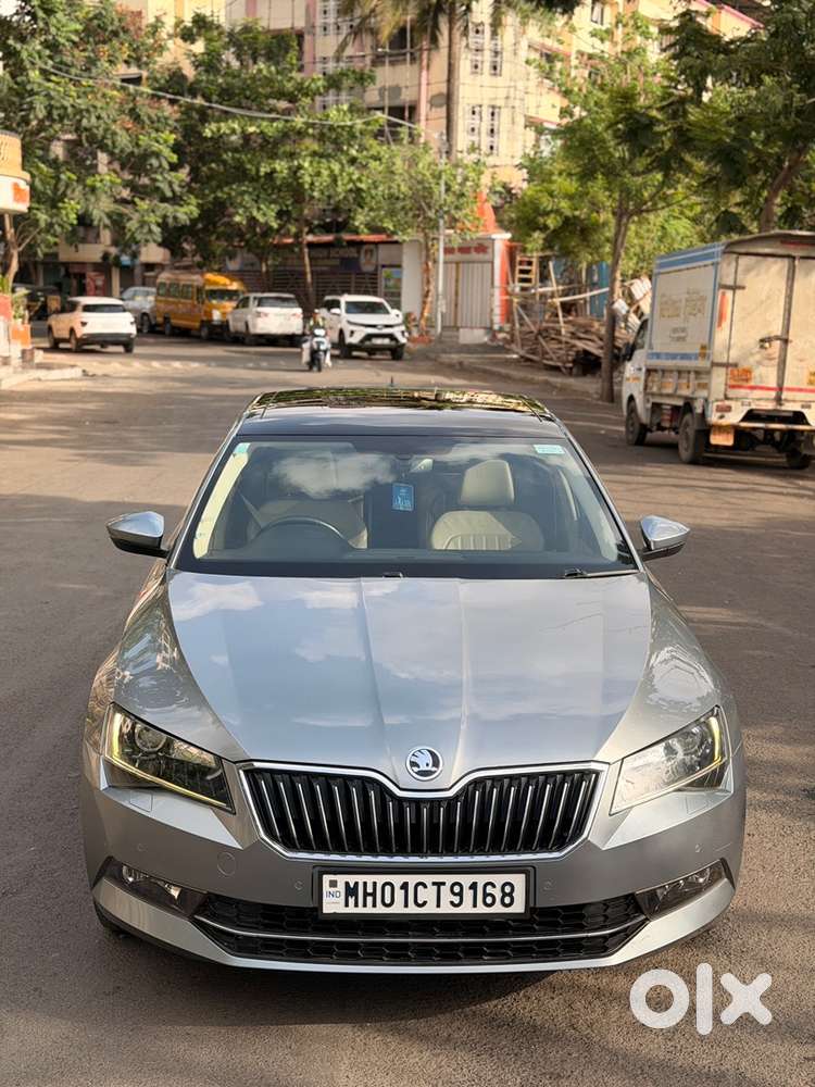 Skoda Superb Petrol 2017
