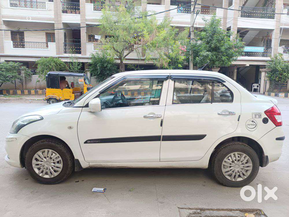 Maruti Suzuki Swift Dzire Lxi Option, 2022, Cng & Hybrids
