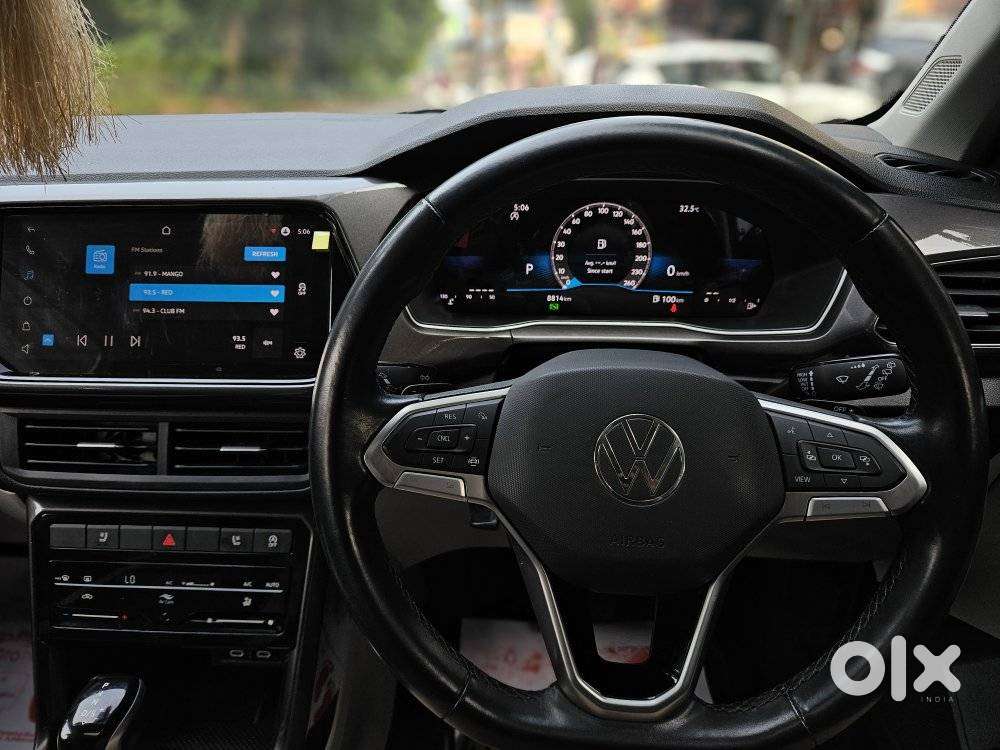 Volkswagen Taigun 1.0 Tsi Topline At, 2023, Petrol