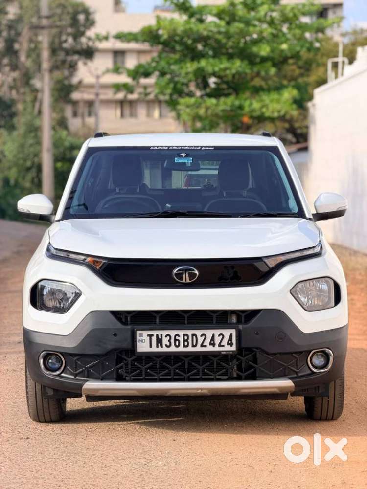 Tata Punch, 2025, Petrol