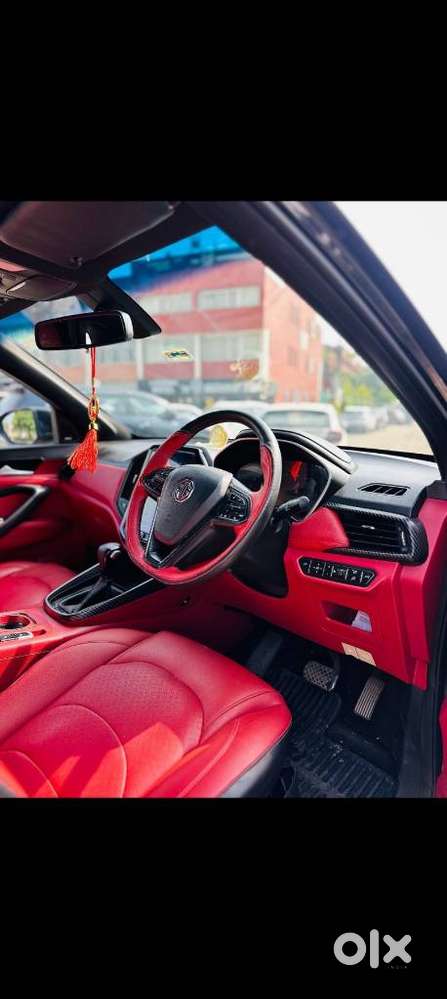 Mg Hector Sharp At, 2022