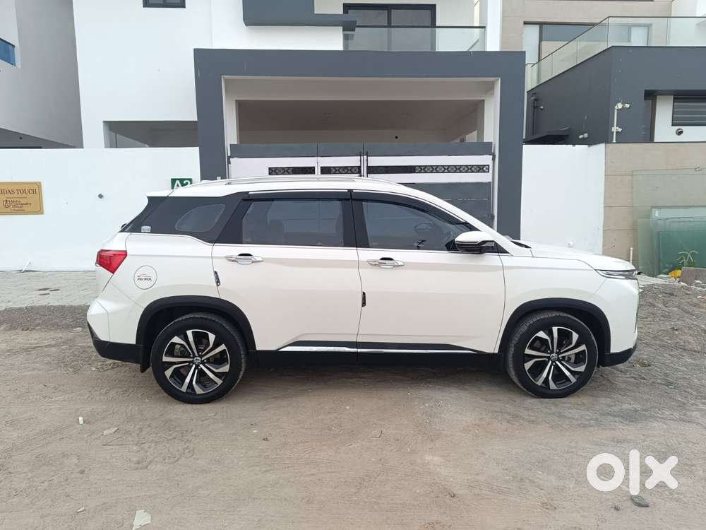 Mg Hector Plus Savvy Pro 1.5 Turbo Petrol Cvt 7 Str, 2024, Petrol