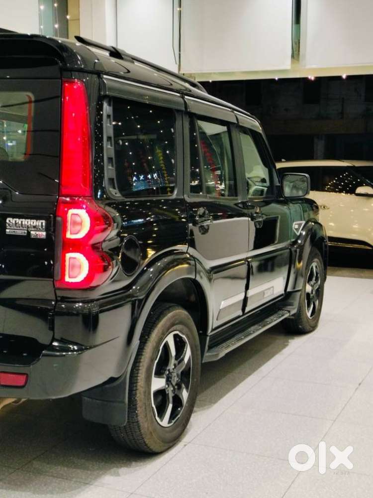Mahindra Scorpio S11 Mt 7s, 2024, Diesel