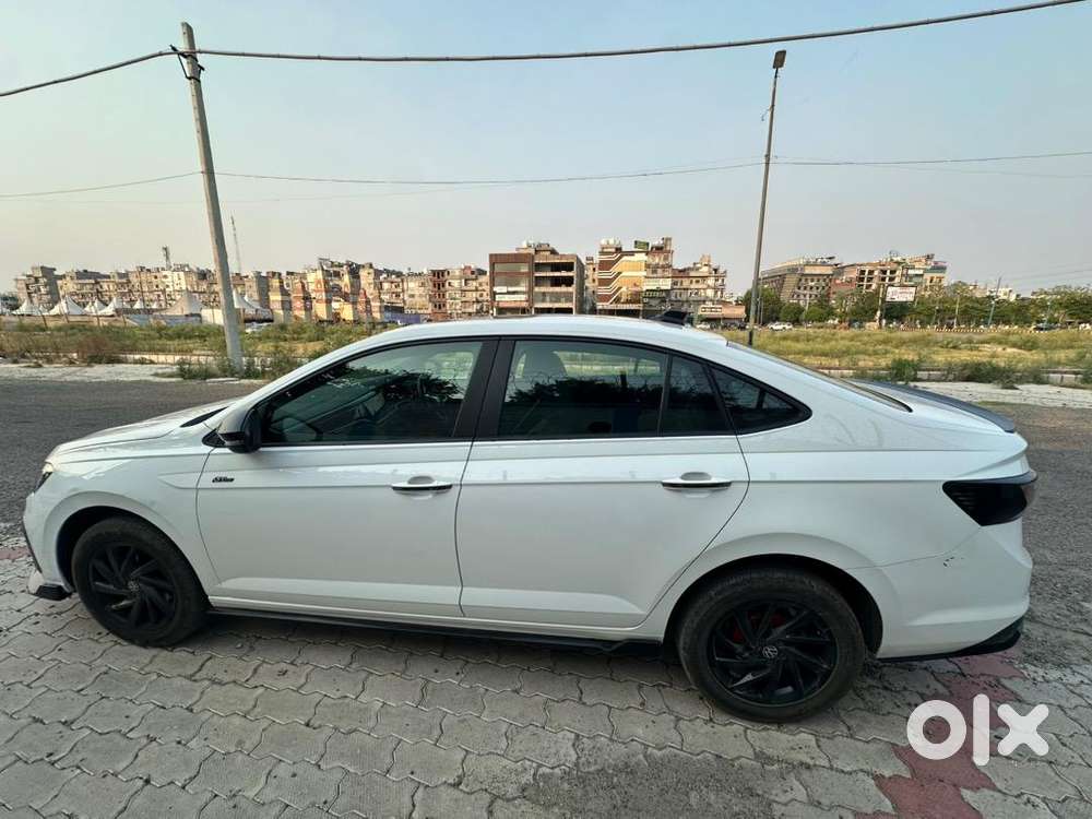 Volkswagen Virtus 2026 Km Driven