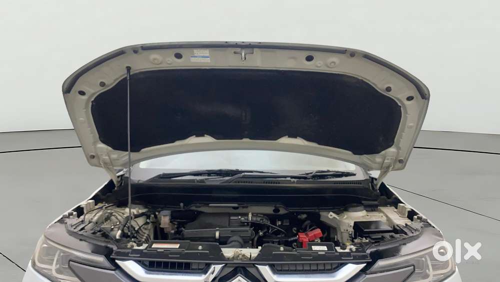 Maruti Suzuki Brezza 1.5 Zxi Smart Hybrid, 2024, Petrol