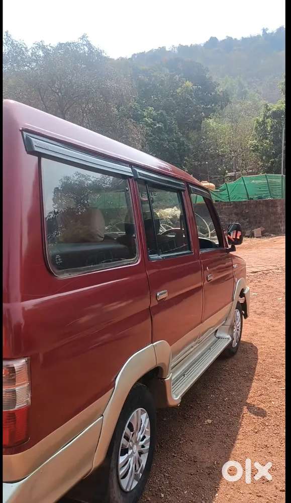Toyota Qualis Gs