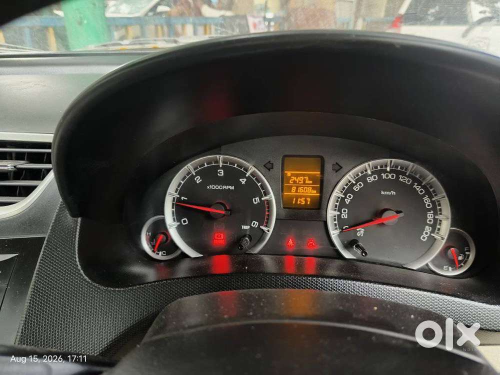 Maruti Suzuki Swift Dzire Vdi Optional, 2015, Diesel