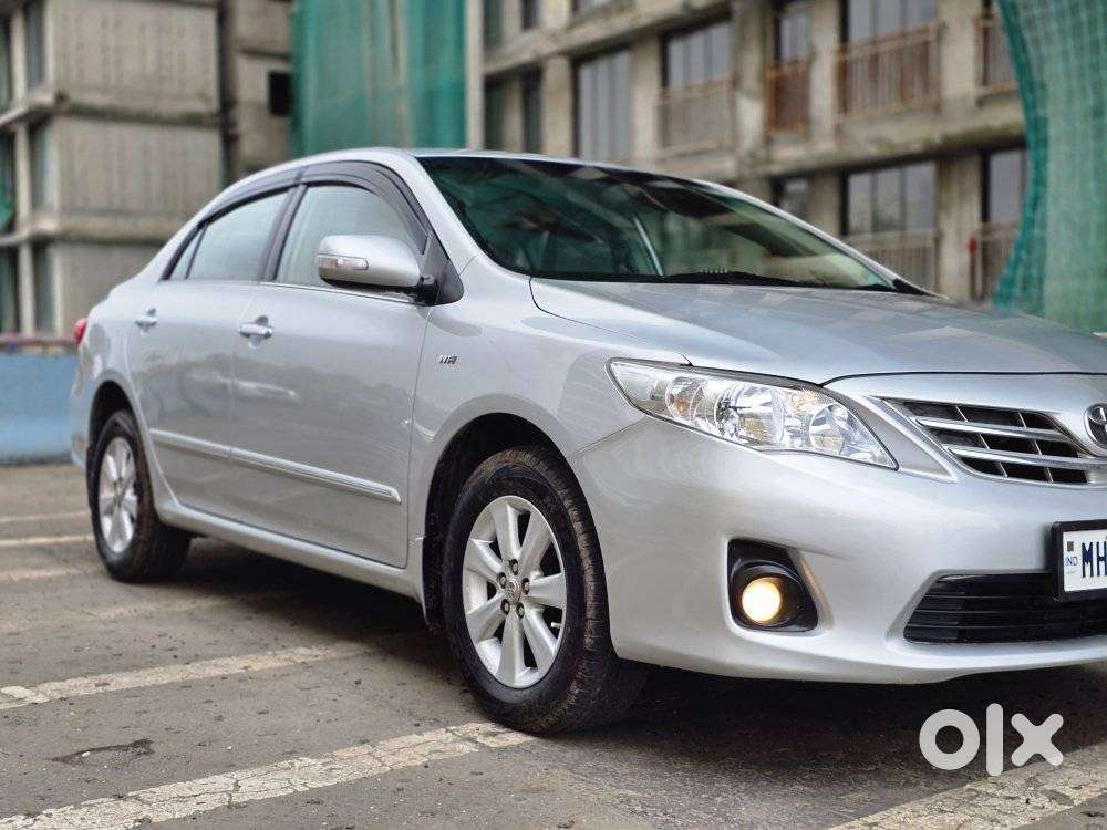 Toyota Corolla Altis G Hv At, 2012, Petrol