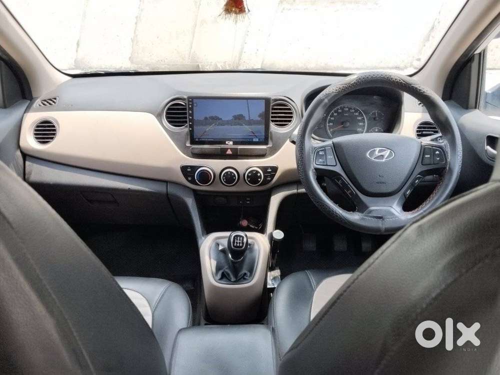 Hyundai Grand I10 Asta Option, 2015, Petrol