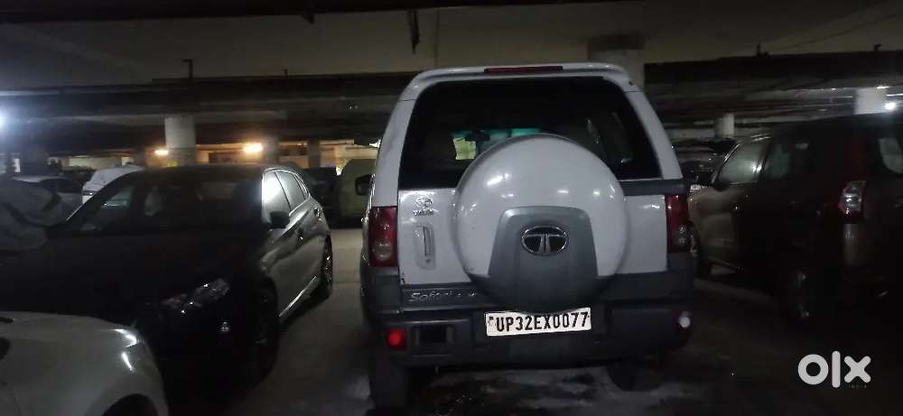 Tata Safari Dicor Vx 2013