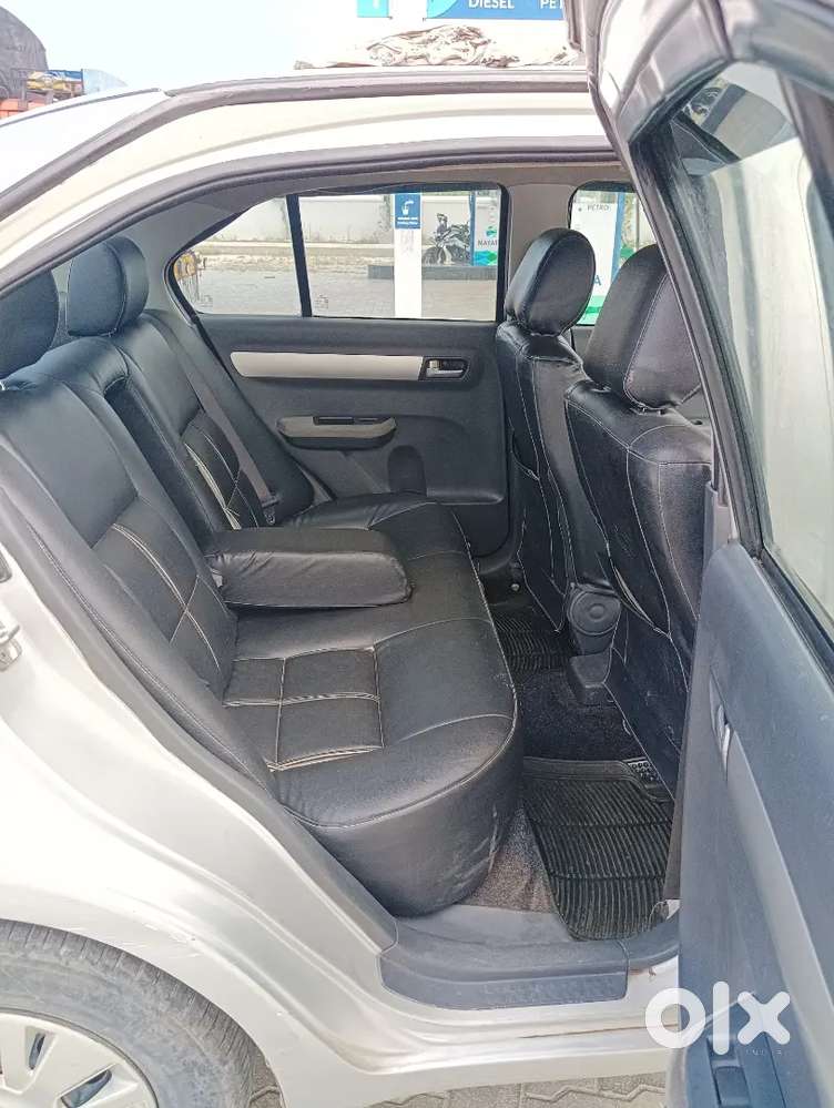 Maruti Suzuki Dzire 2010 Year