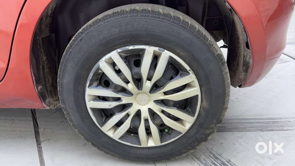 Maruti Suzuki Swift Vvt Vxi, 2014, Petrol