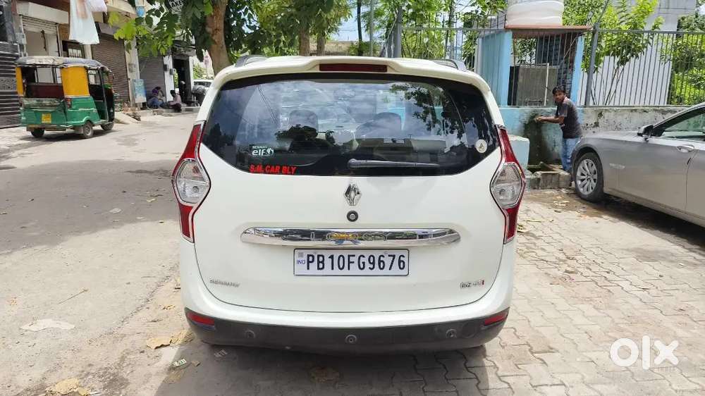 Renault Lodgy Diesel 2015 Model