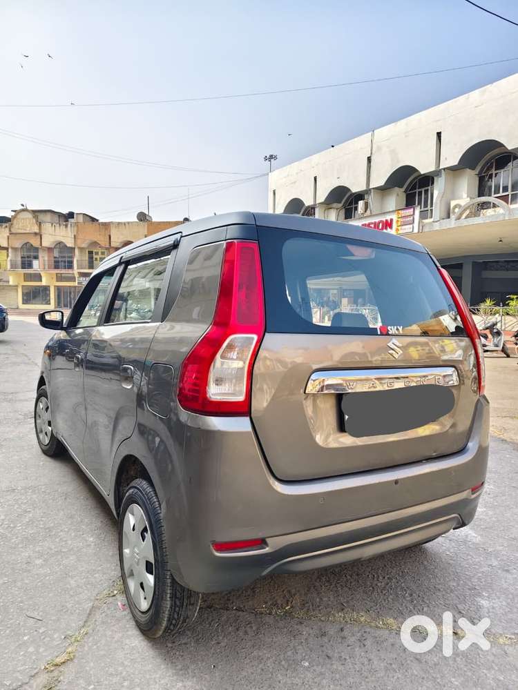 Maruti Suzuki Wagon R Zxi, 2022, Petrol