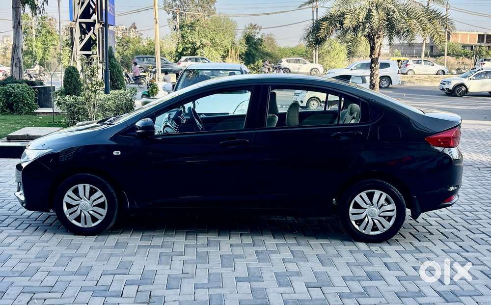 Honda City 1.5 Sv I-vtec Mt, 2015, Petrol