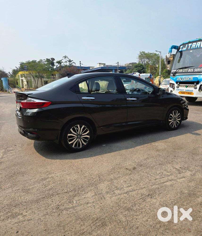 Honda City V Mt Sunroof, 2019, Petrol