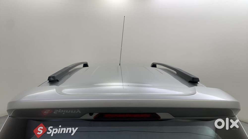 Renault Triber Rxz, 2023, Petrol