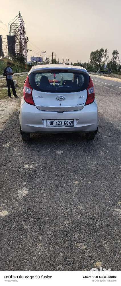 पेट्रोल+सीएनजी 35/38 का माइलेज कोई दिक्कत नहीं है तुरंत ट्रांसफर हो जा