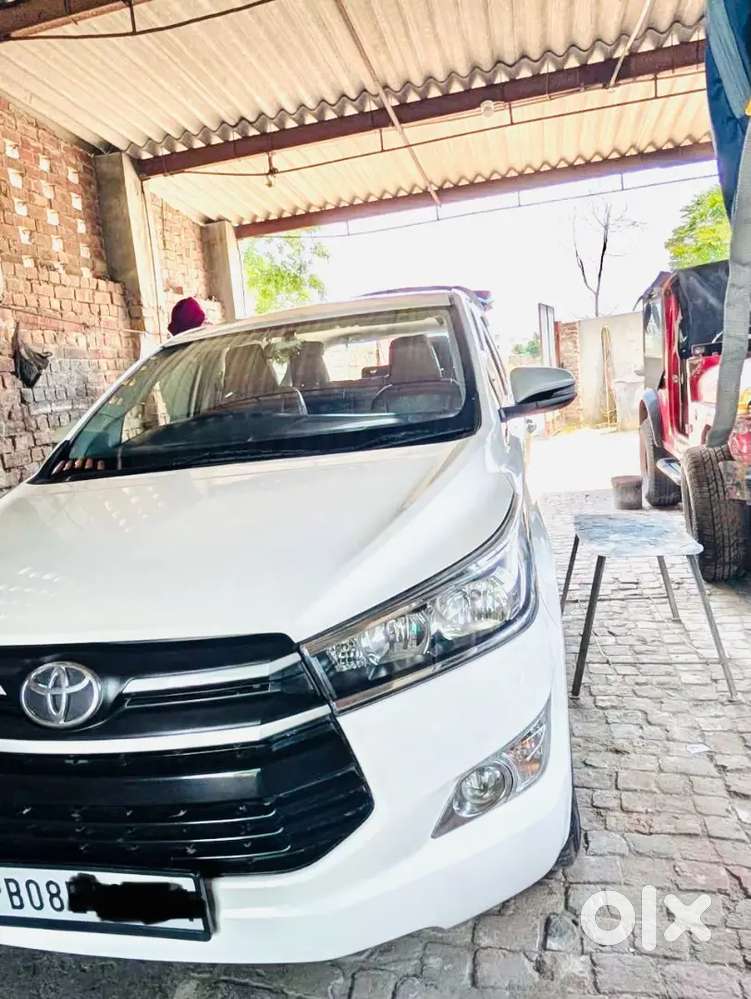 Toyota Innova Crysta 2019