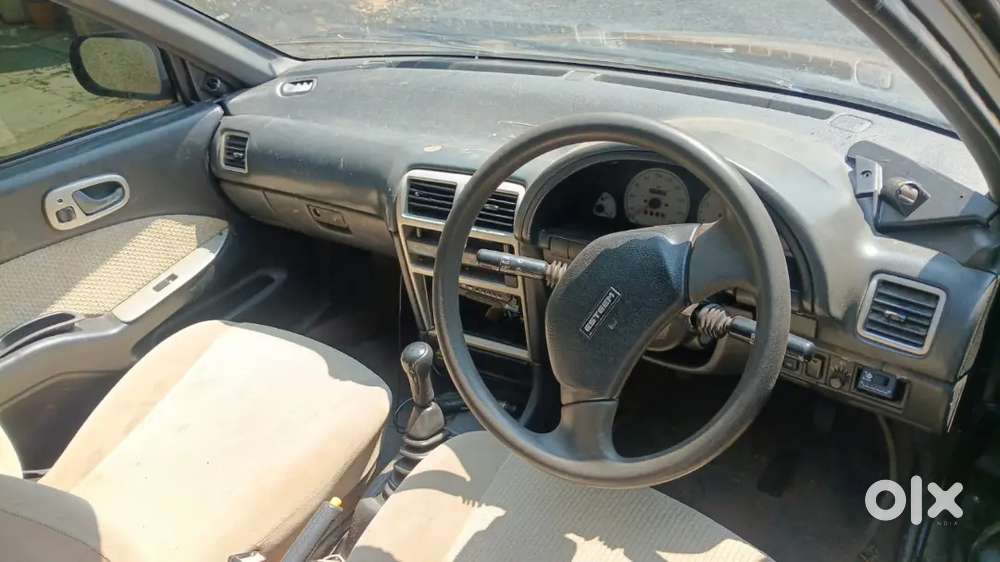 Maruti Suzuki Esteem Vxi 2004