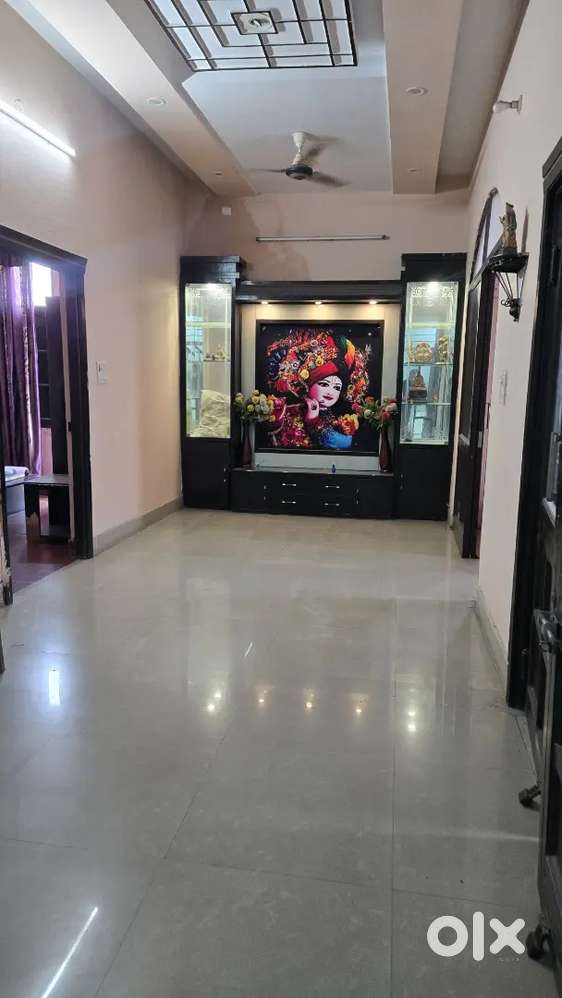 Beautiful 1st floor for rent