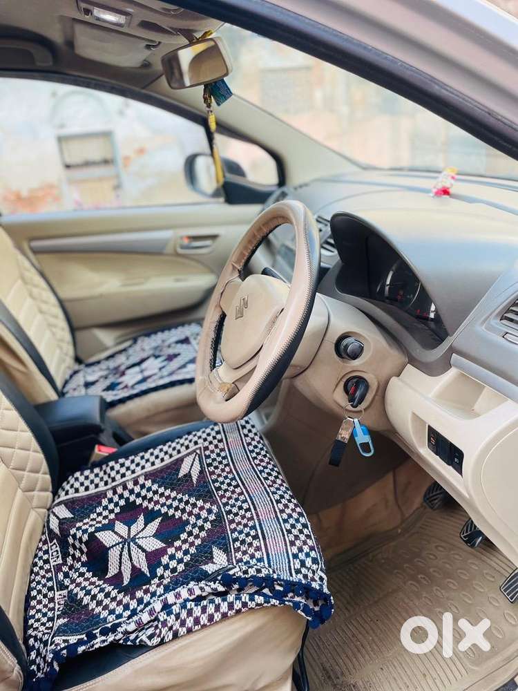 Maruti Suzuki Ertiga 2015 Diesel 90701 Km Driven