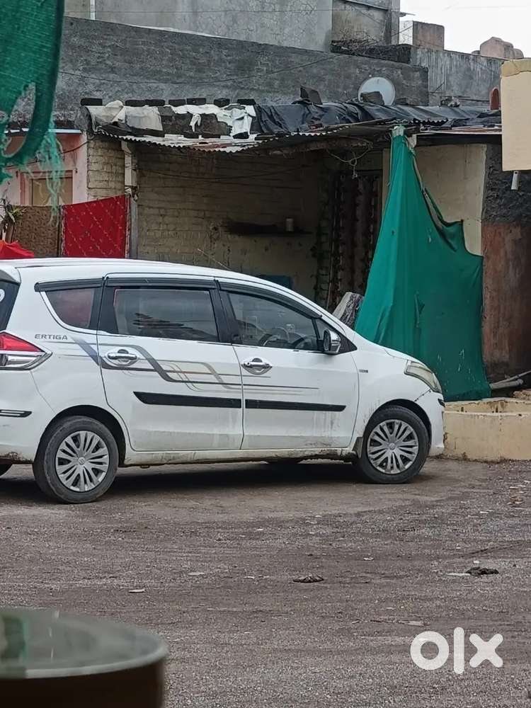 Maruti Suzuki Ertiga 2015