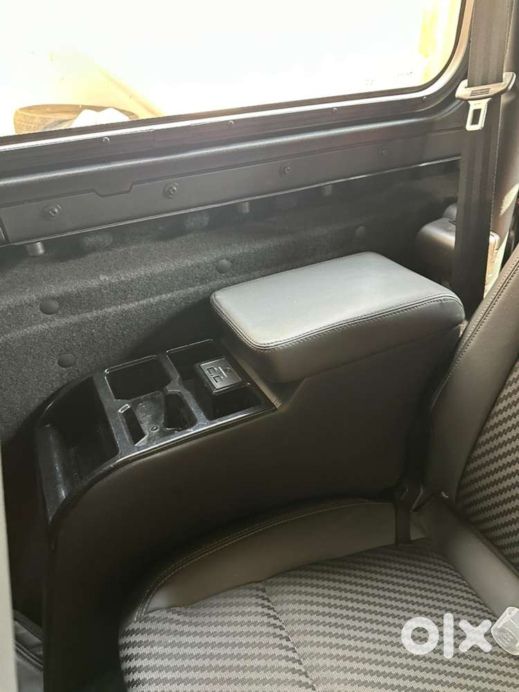 Mahindra Thar Lxt New Facelift Diesel Mt 2025 October