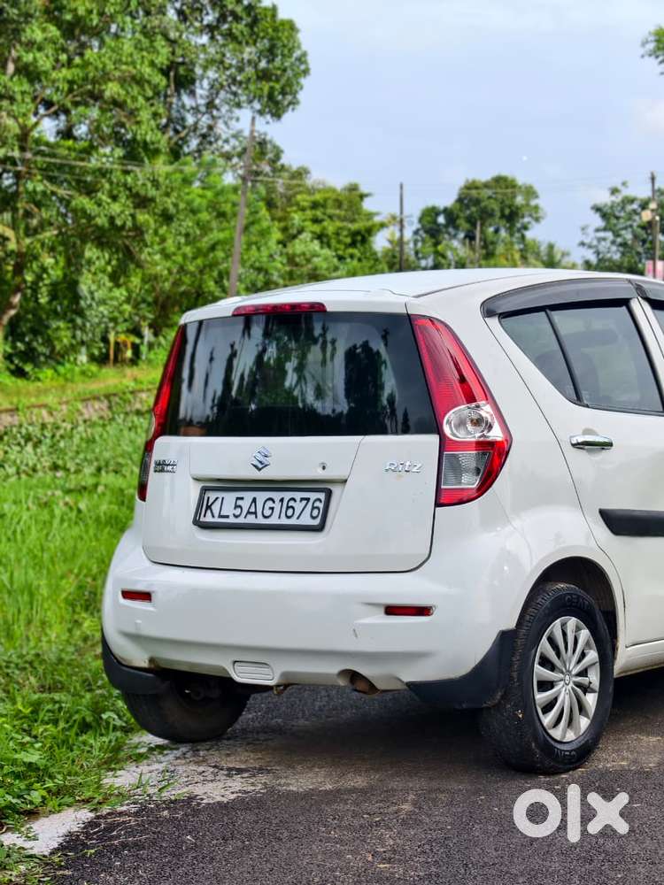 Maruti Suzuki Ritz, 2013, Petrol