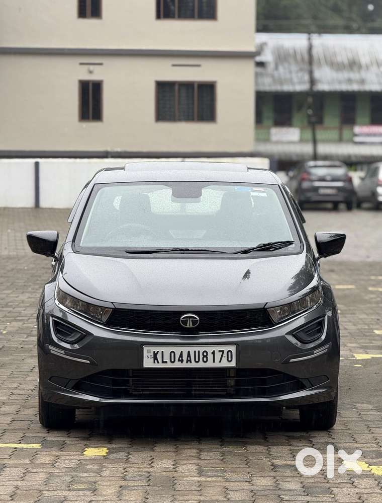 Tata Altroz Xm (s) Petrol, 2024, Petrol
