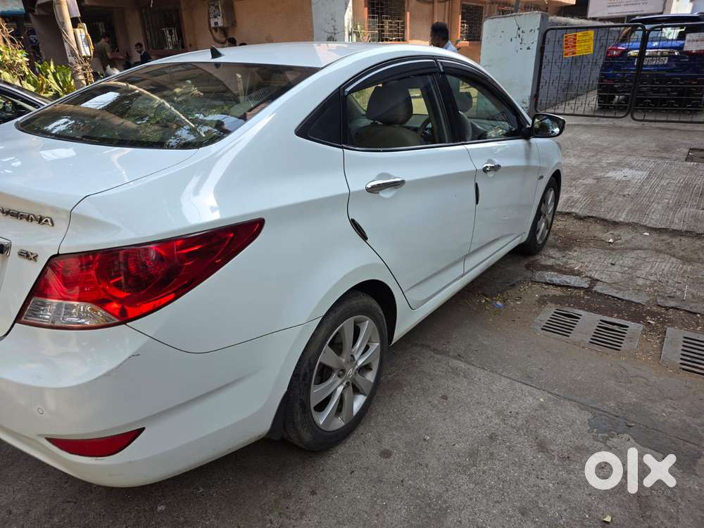 Hyundai Verna Fluidic 1.6 Vtvt Sx Automatic, 2012, Petrol