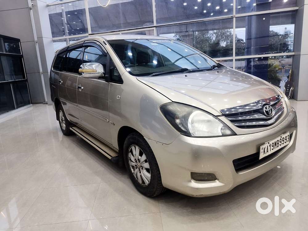 Toyota Innova 2004-2011 2.5 G4 Diesel 7-seater, 2011, Diesel