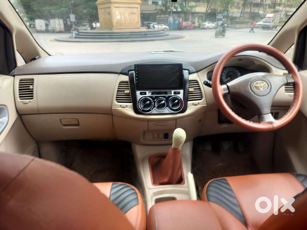 Toyota Innova 2.5 G (diesel) 8 Seater, 2005, Diesel