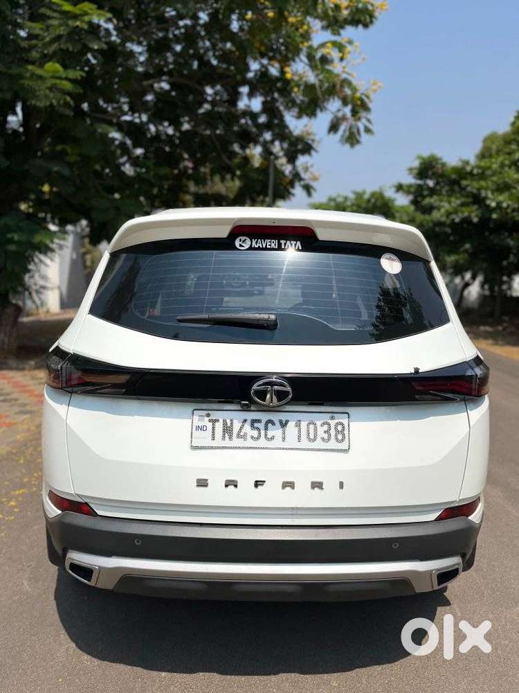 Tata Safari