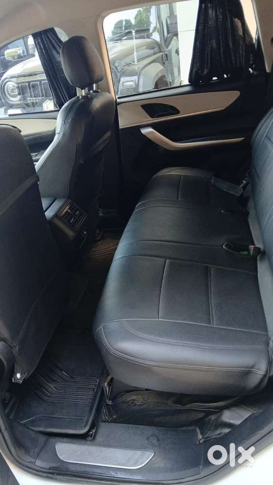Mahindra Xuv700 2022 Diesel Well Maintained
