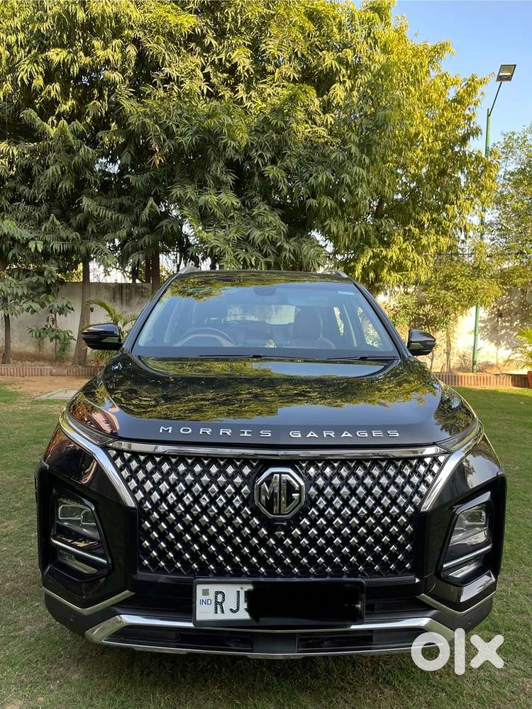 Mg Hector Plus 2023 Petrol 25000 Km Driven