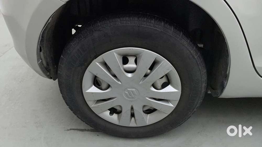 Maruti Suzuki Swift 1.2 Lxi (o), 2016, Petrol
