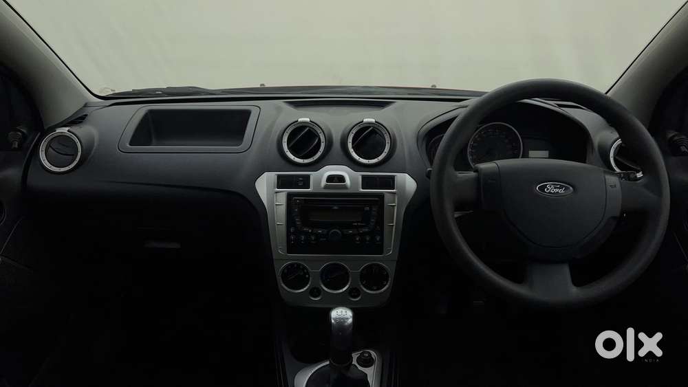 Ford Figo 2010-2012 Petrol Zxi, 2013, Petrol