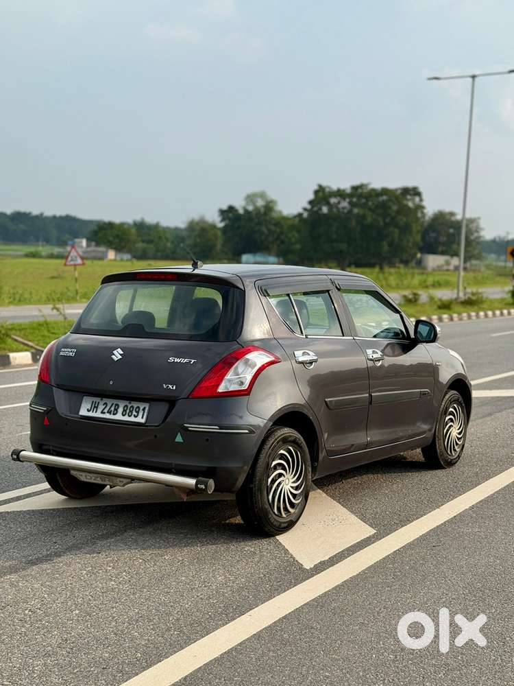 Maruti Suzuki Swift Vxi 2017 Petrol Good Condition