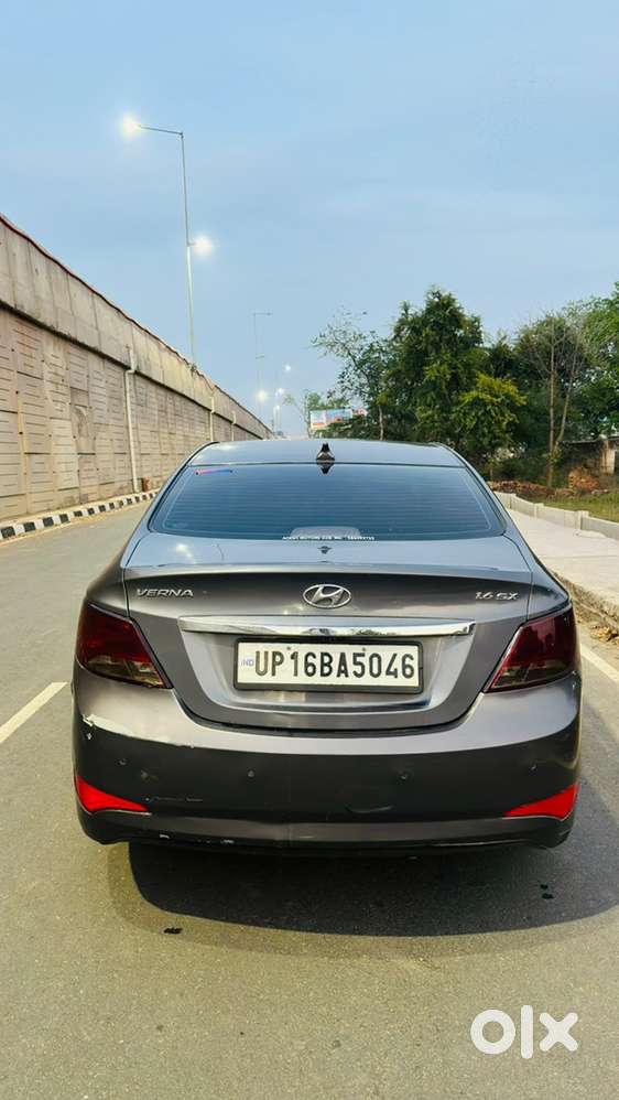 Hyundai Fluidic Verna 2015 Year