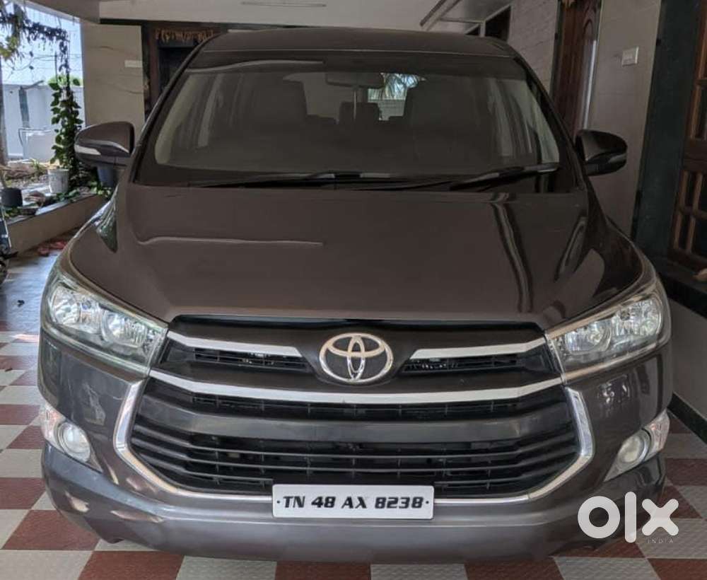 Toyota Innova Crysta 2.4 G Mt, 2016, Diesel