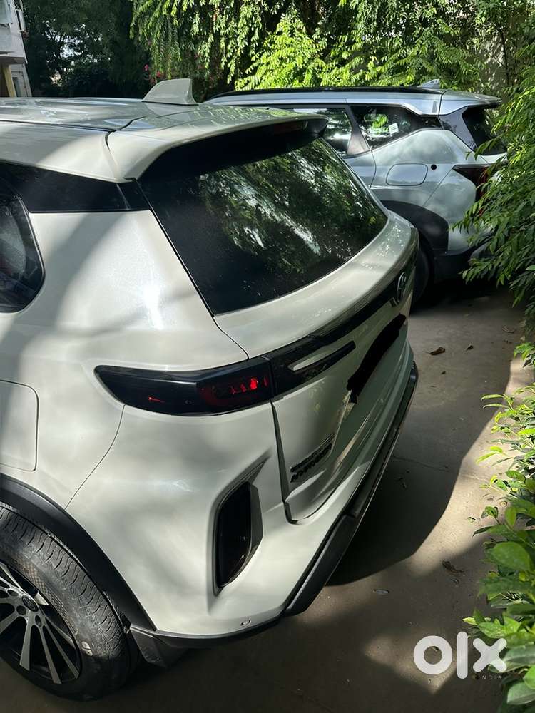 Toyota Urban Cruiser Hyryder, 2023, Strong Hybrid, Petrol